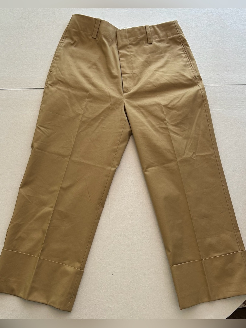 Women’s Zara khaki wide cuff cotton pants.- sz L